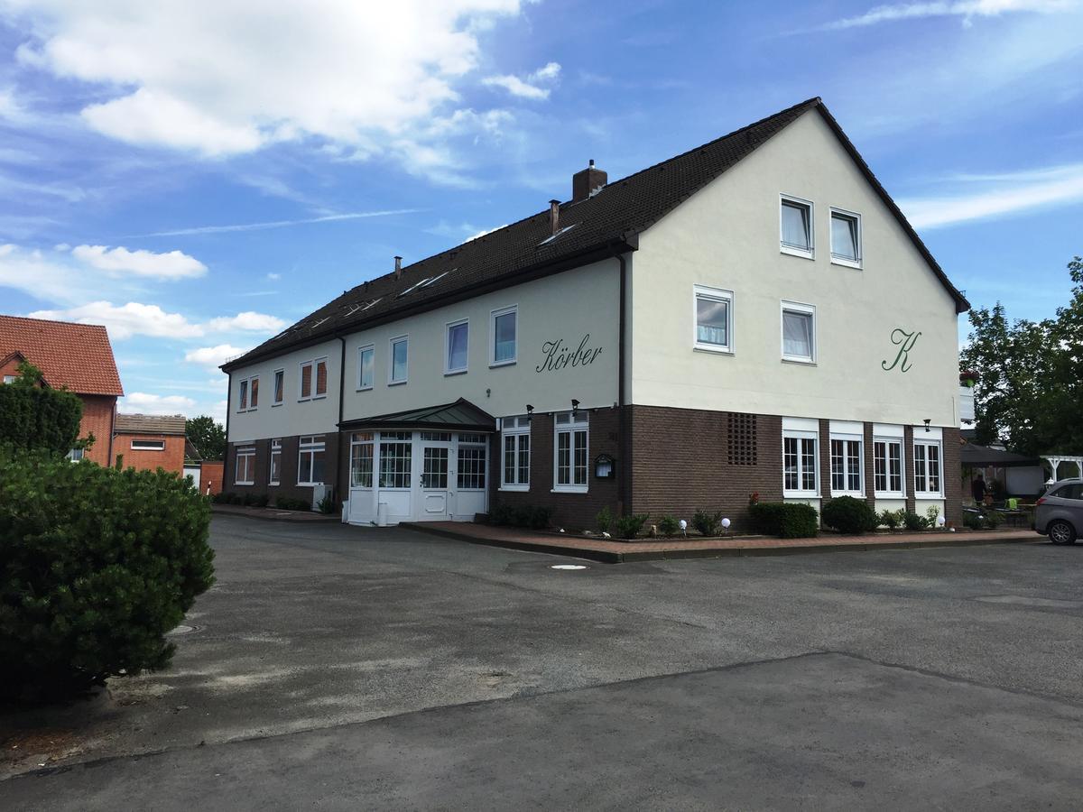 Hotel Restaurant Koerber Garbsen Exterior photo